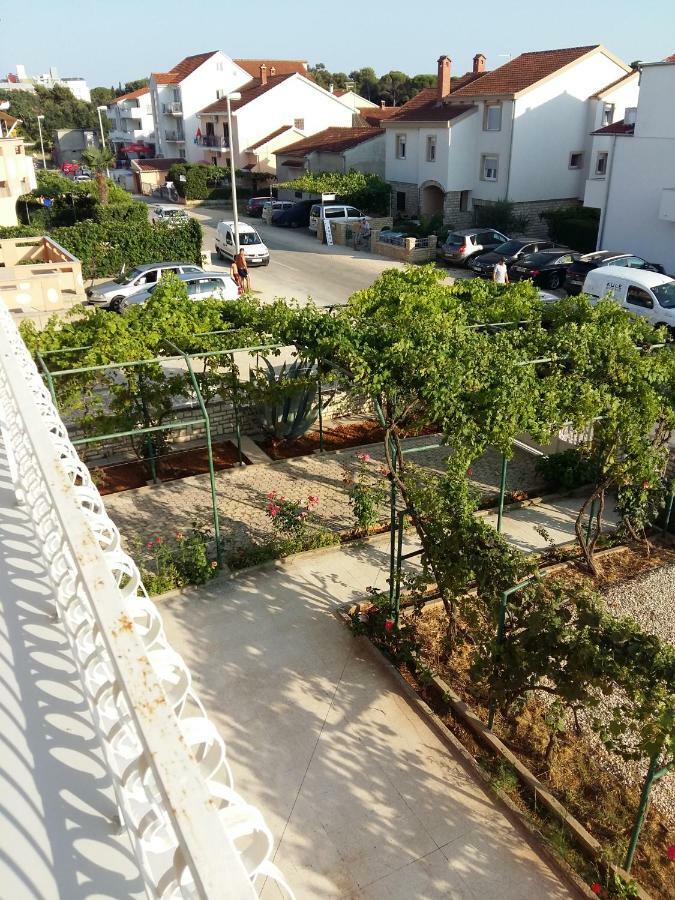 Villa Feodora Biograd Na Moru Eksteriør billede